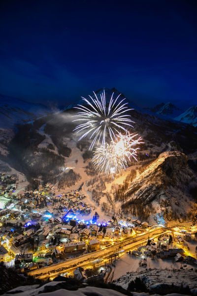 feu d'artifice à Valloire en hiver