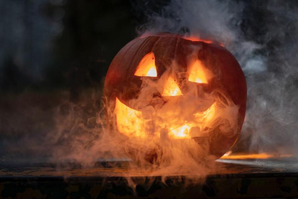 Sculpture de citrouille d'Halloween à Valloire